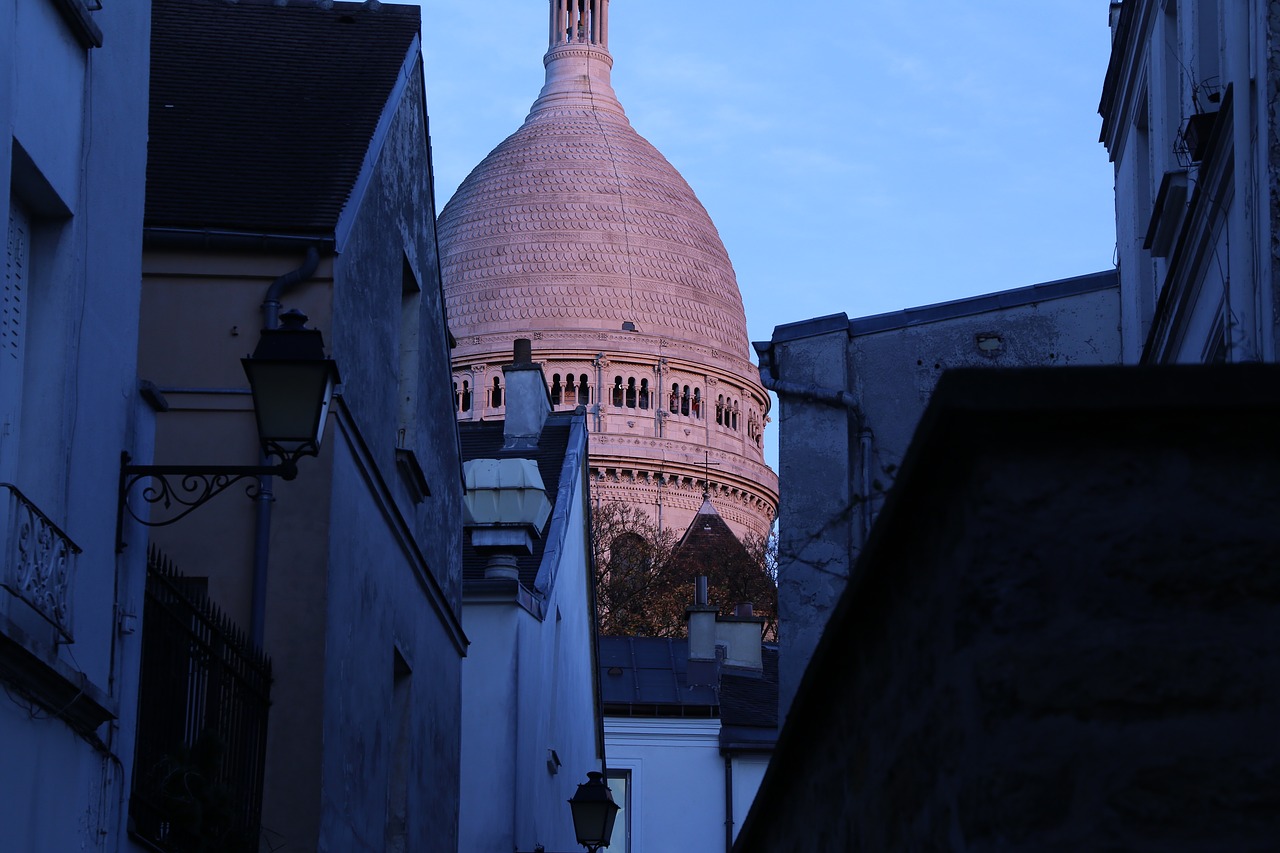 sacre coeur paris street free photo