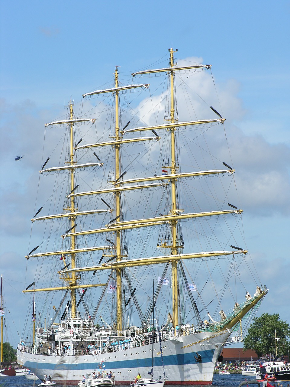 sail ship sailing boat free photo