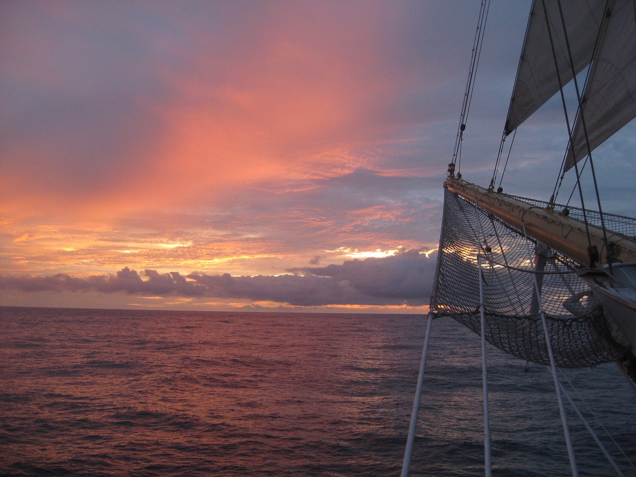 sail sunset sea free photo