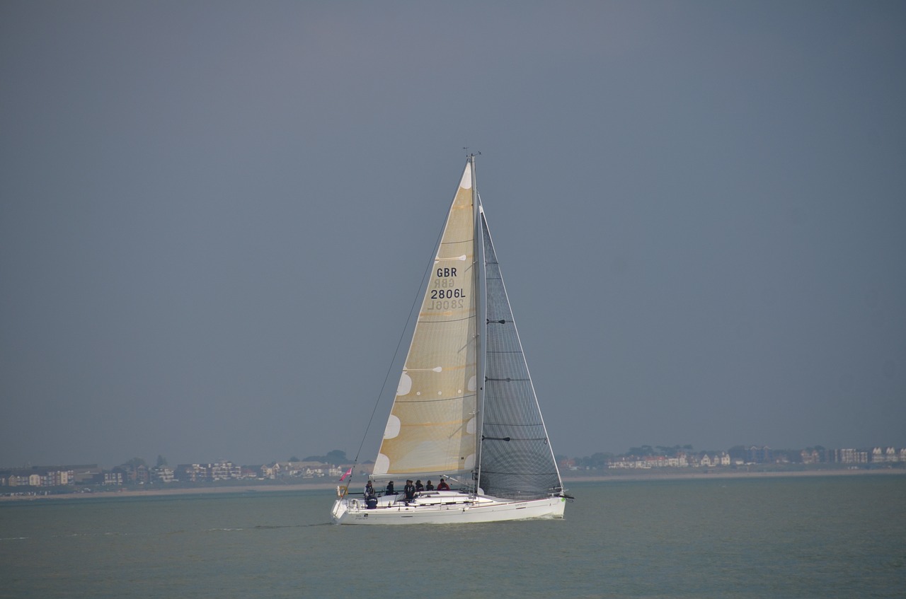 sail boat solent uk free photo