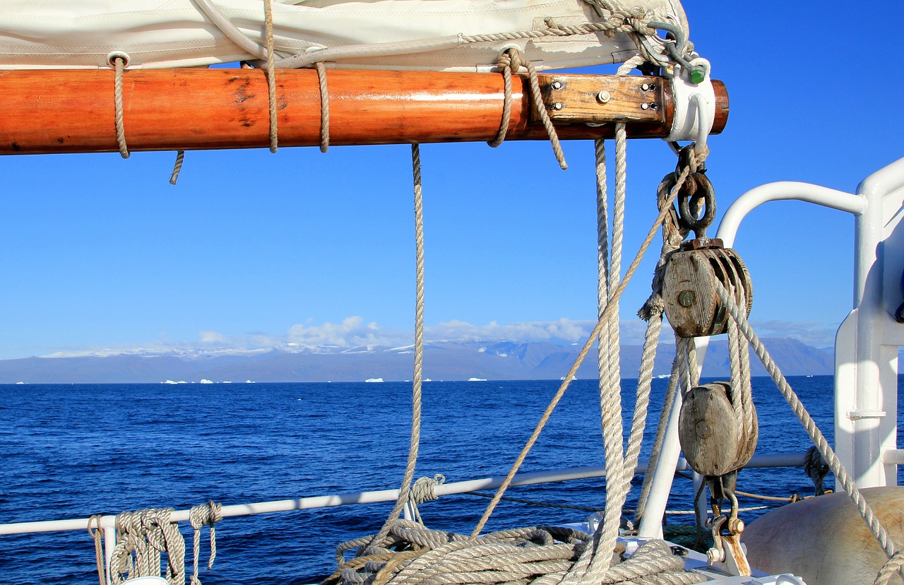 sailboat ship boom free photo