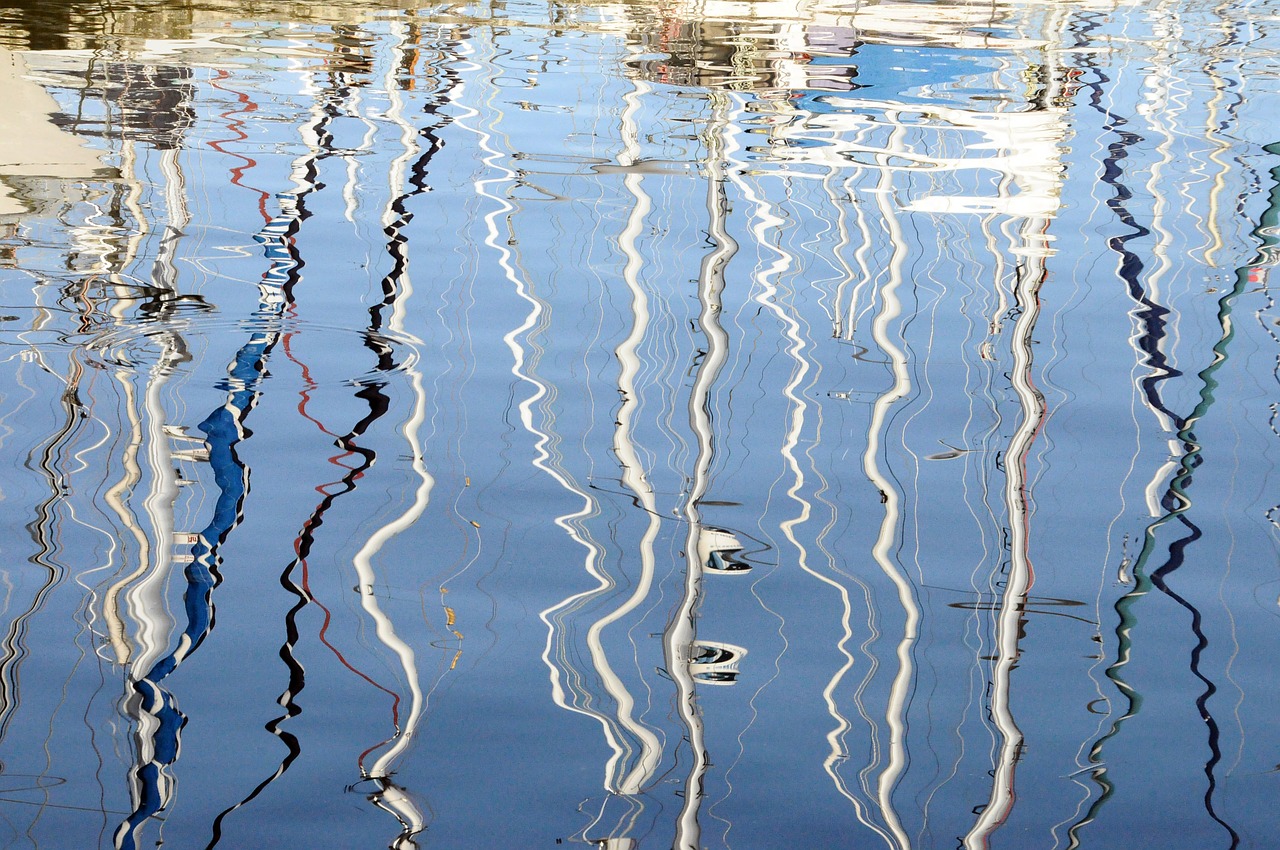 sailboats boat reflection free photo