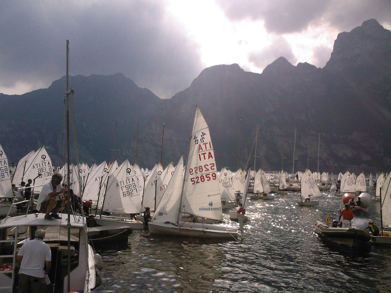 sailing regatta lake free photo