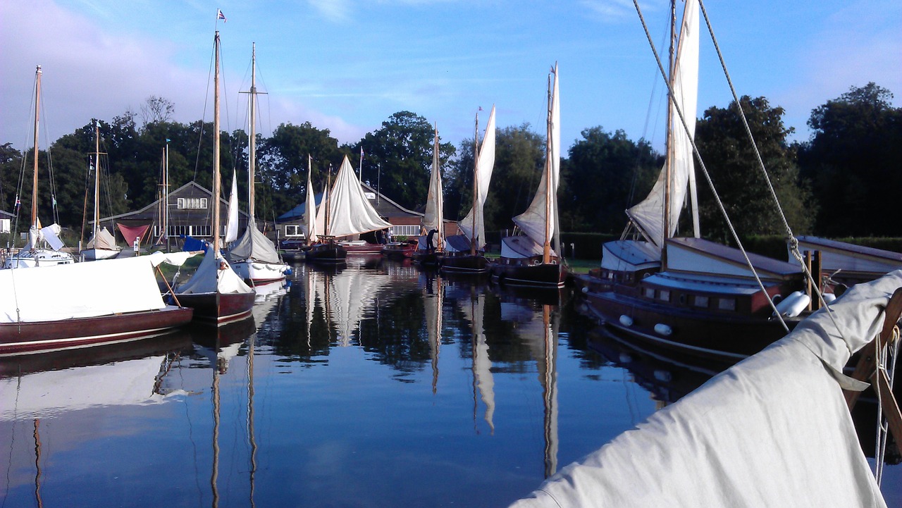 sailing hunter's yard ludham free photo