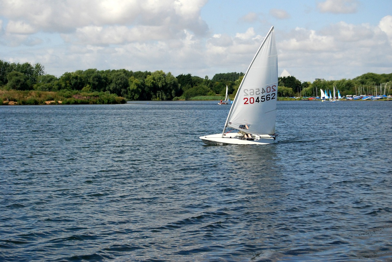 sailing boating sail free photo