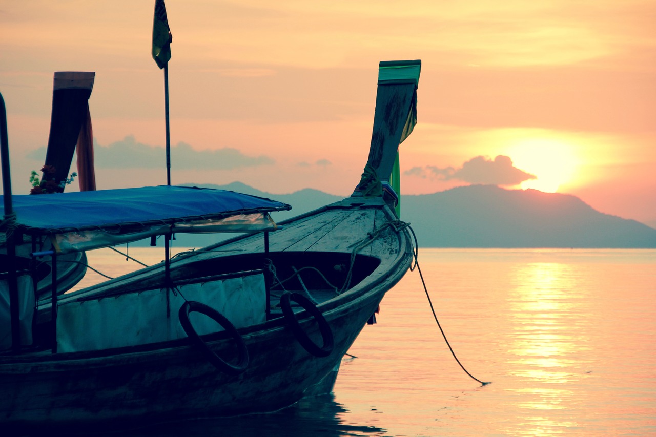 sailing boat sunset boot free photo