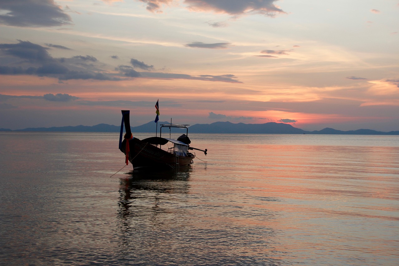 sailing boat sunset boot free photo