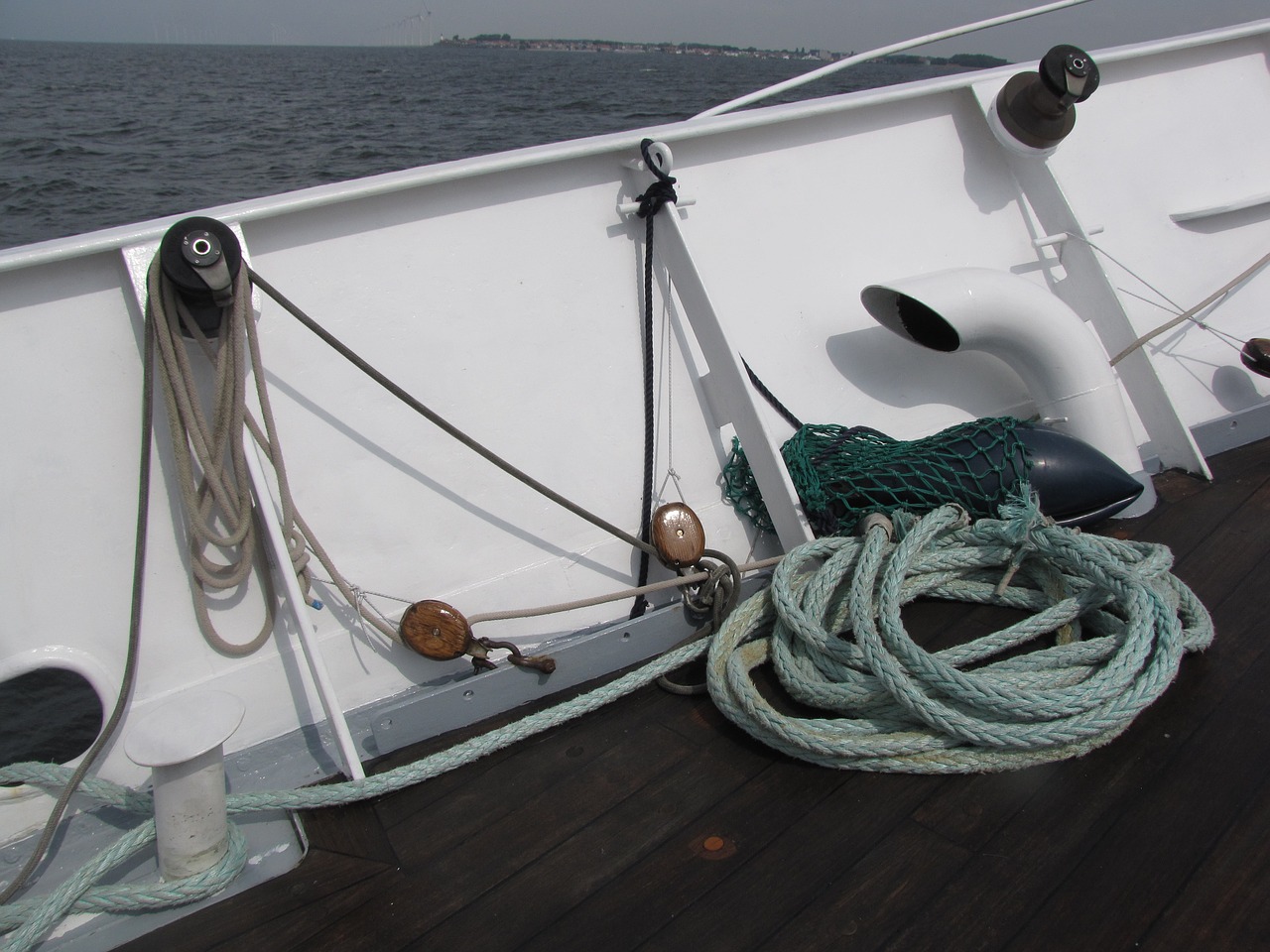 sailing boat offing ijsselmeer free photo