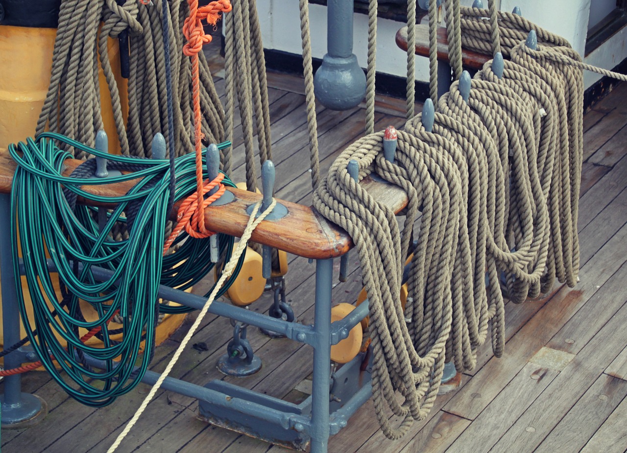 sailing vessel thaw ropes free photo