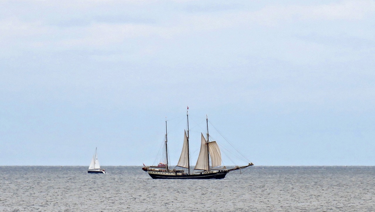 sailing vessel  three masted  saver free photo