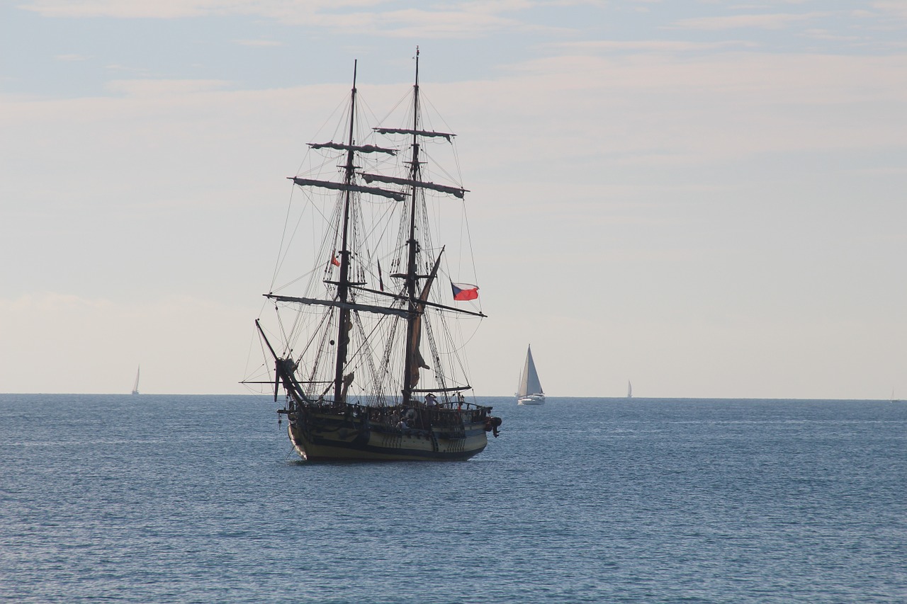 sailing vessel ship lake free photo