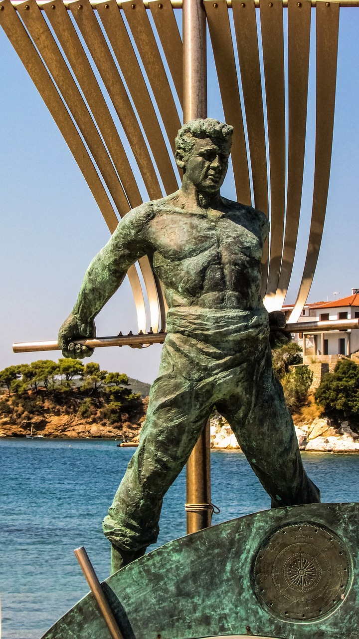 sailor monument sculpture free photo