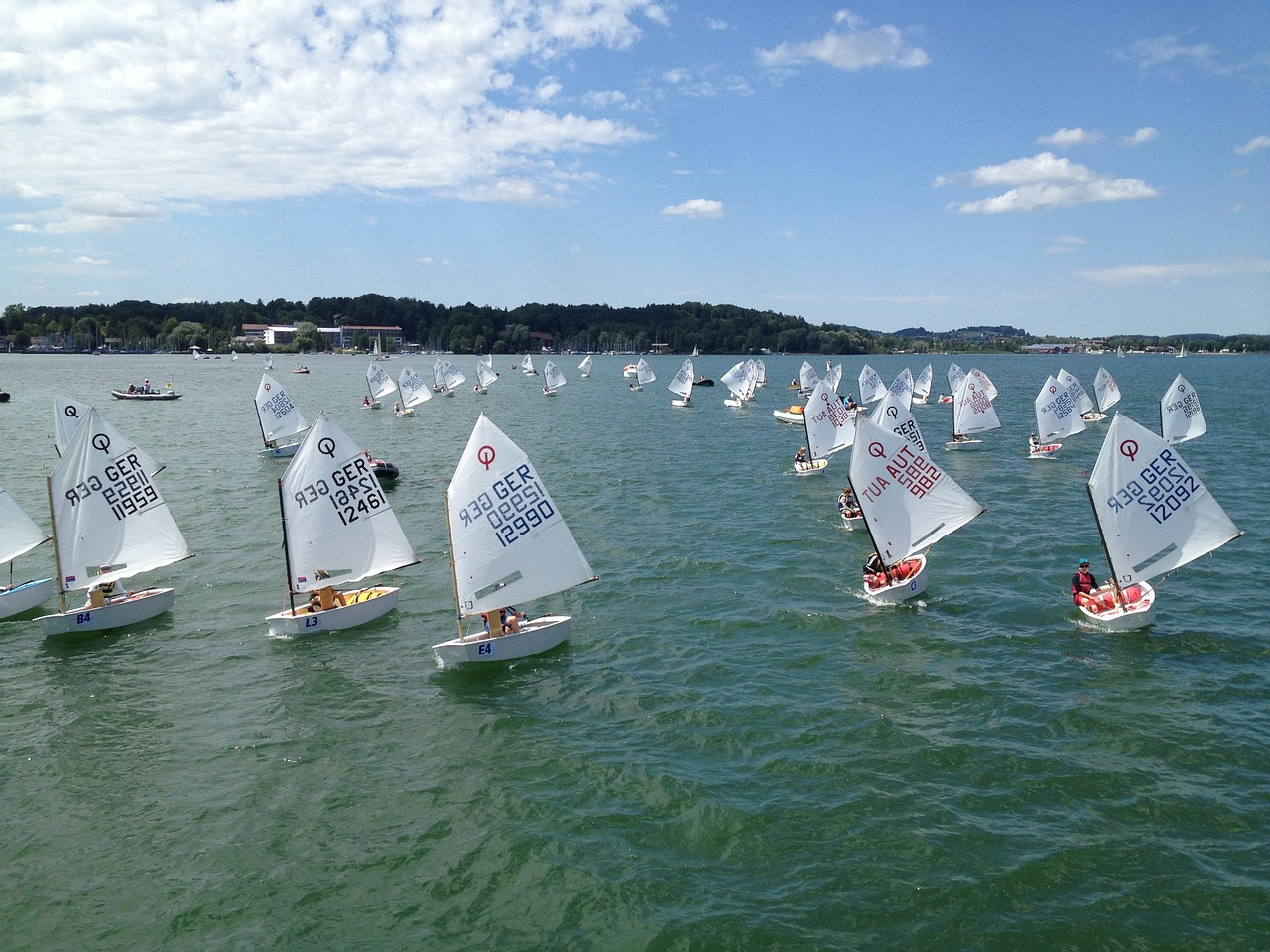 sailor optimist water free photo