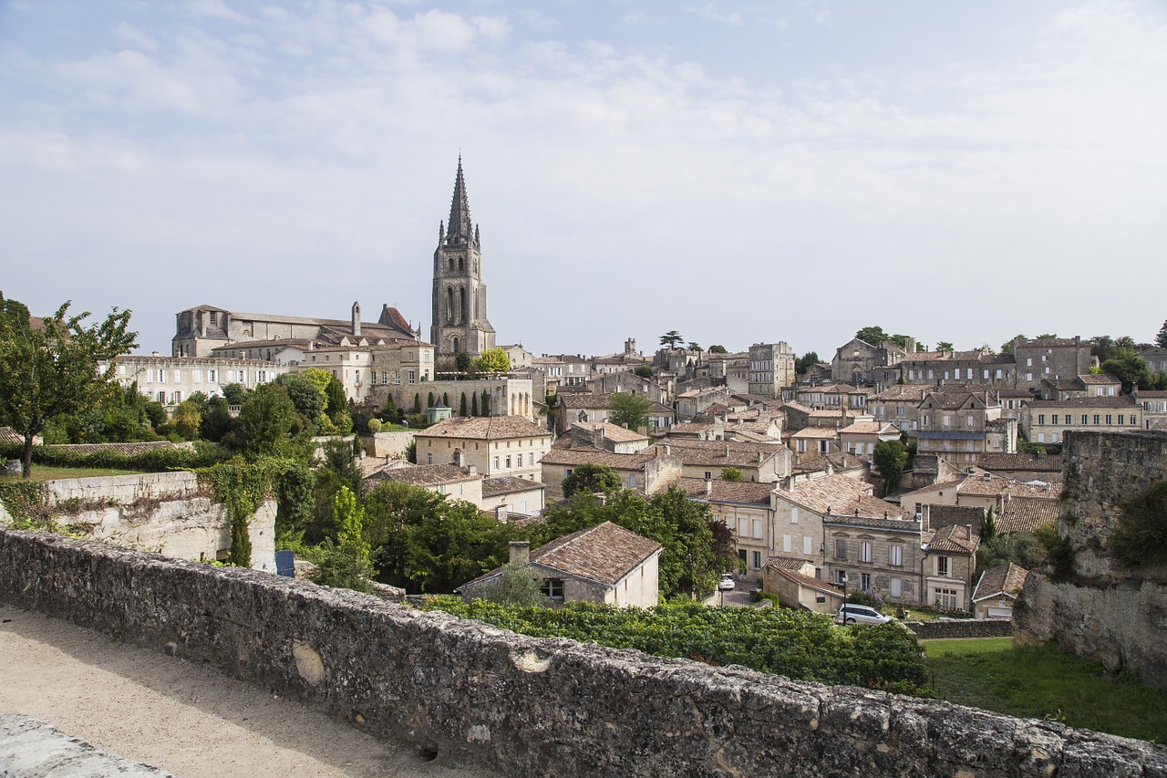 saint-emilion village france free photo