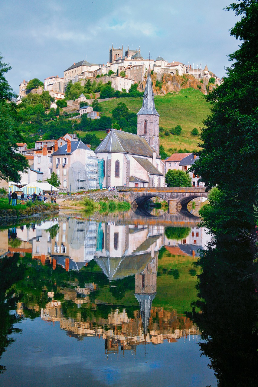 saint-flour france town free photo