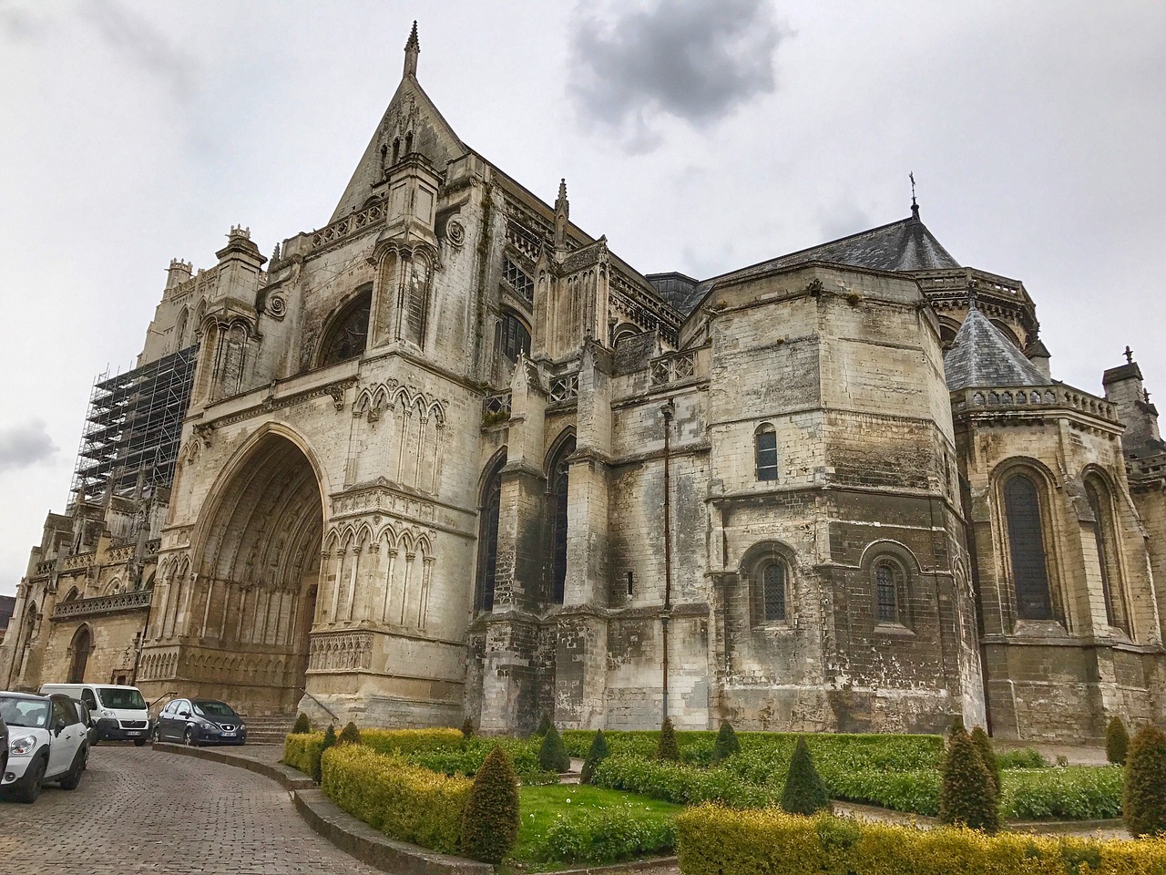 saint-omer france cathedral free photo
