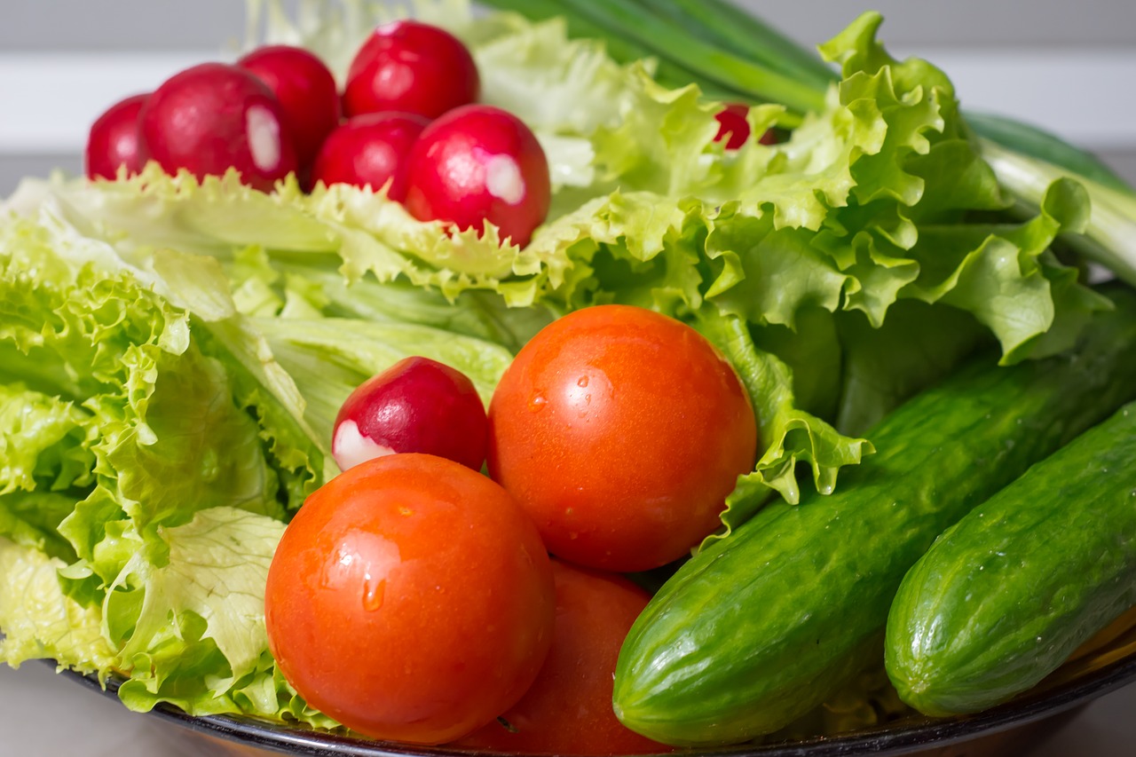 salad fresh vegetables free photo