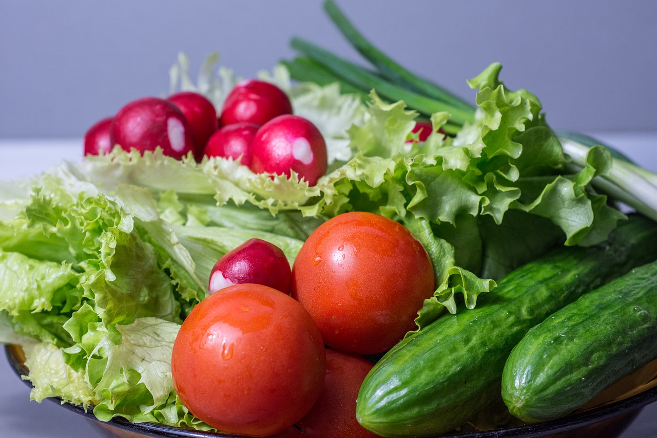 salad fresh vegetables free photo