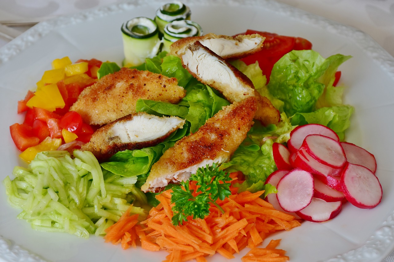 salad  salad plate  chicken breast free photo