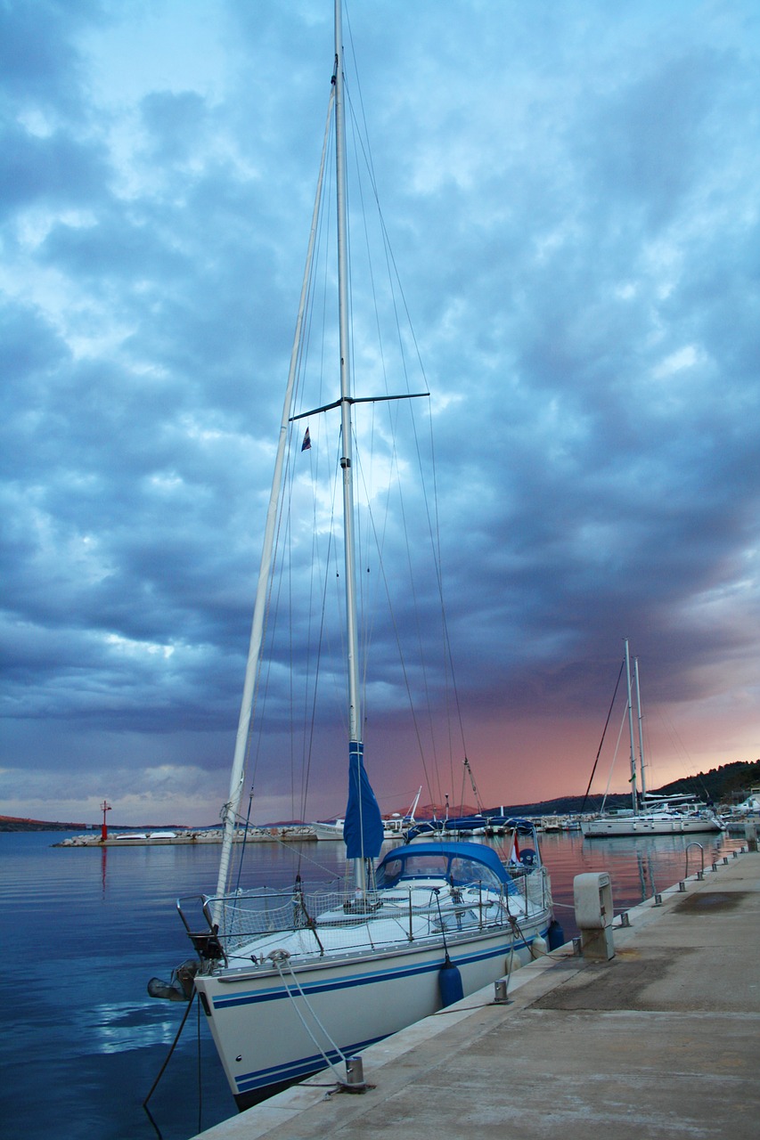 sali sailing boat web free photo