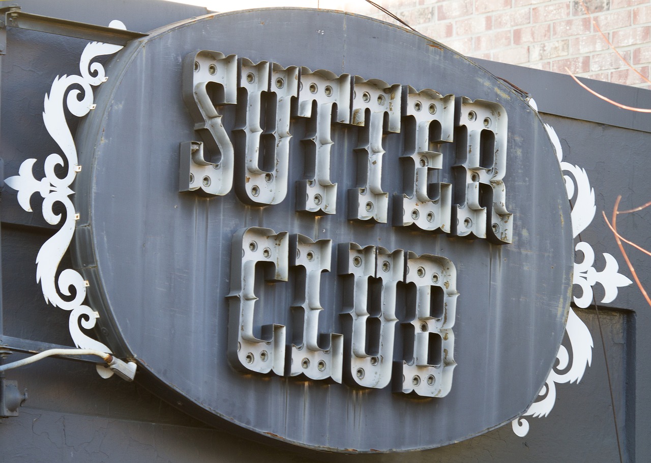 saloon sign sutter club free photo