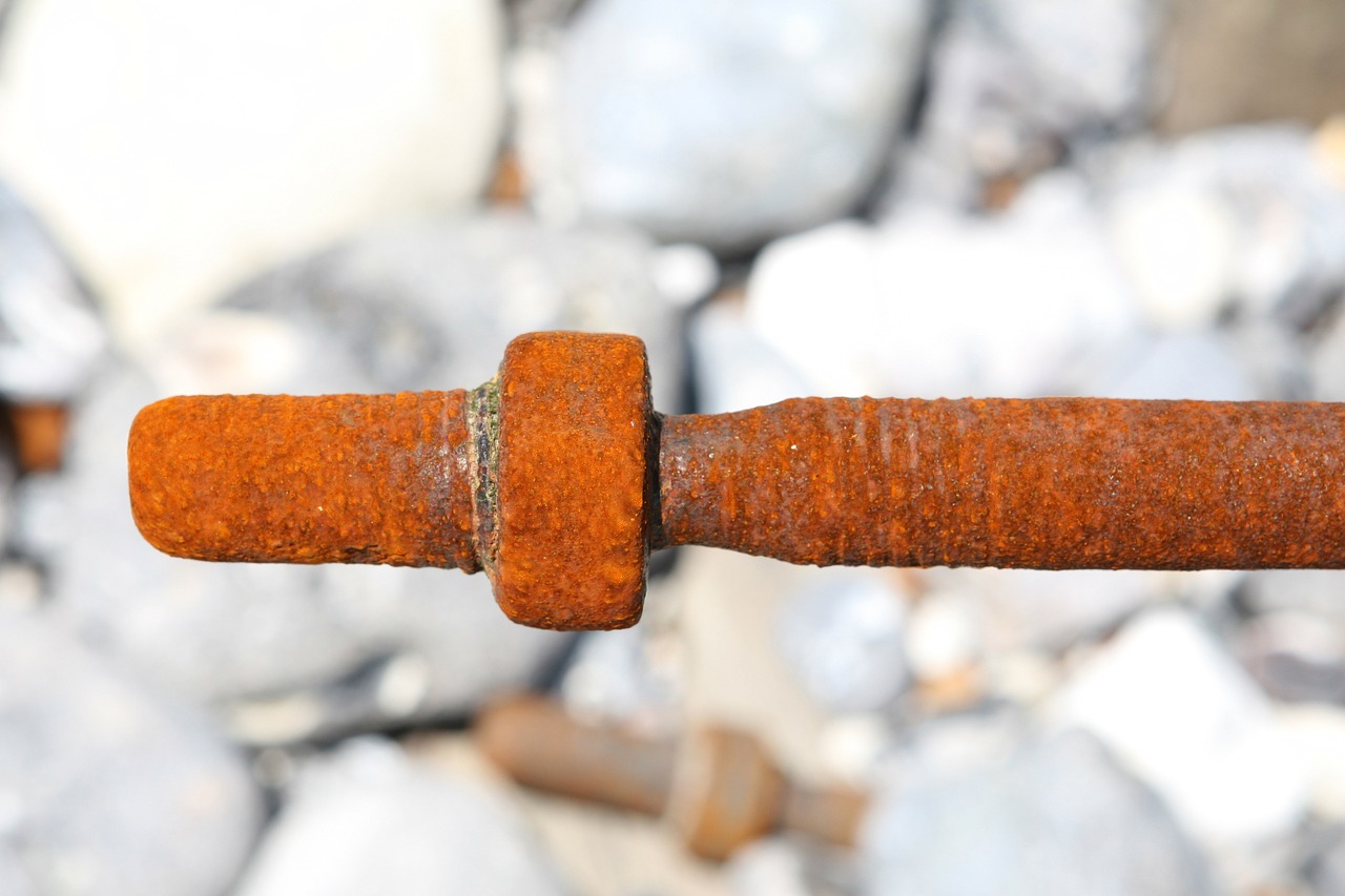 salt water bolt corroded free photo