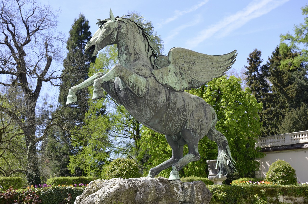 salzburg pegasus horse free photo