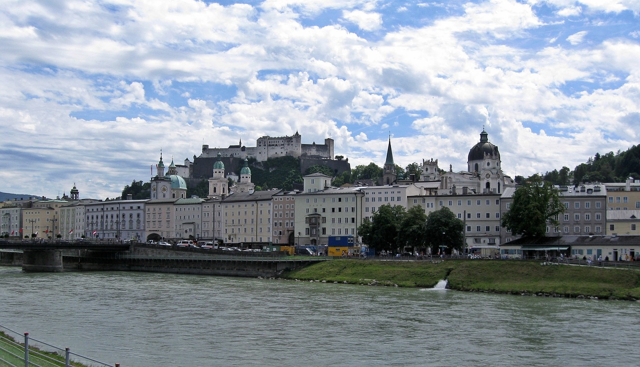 salzburg castle buildings free photo