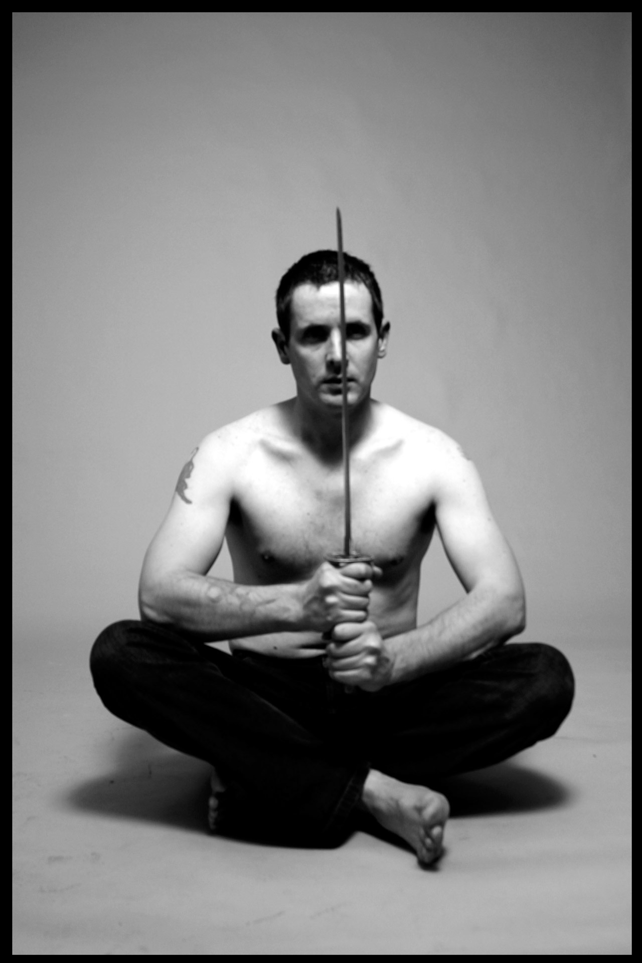 sword man person free photo