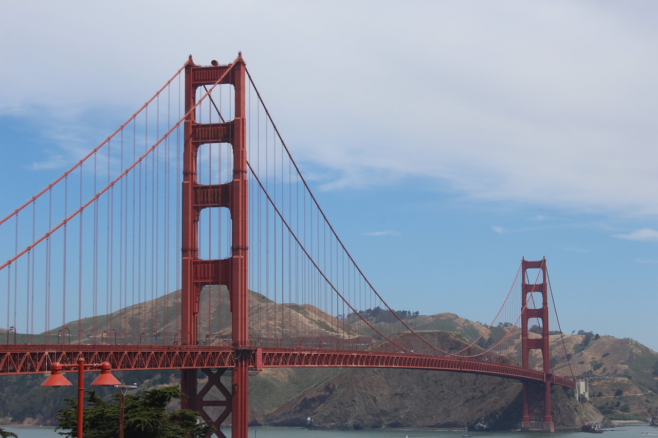 san francisco golden gate bridge clouds free photo