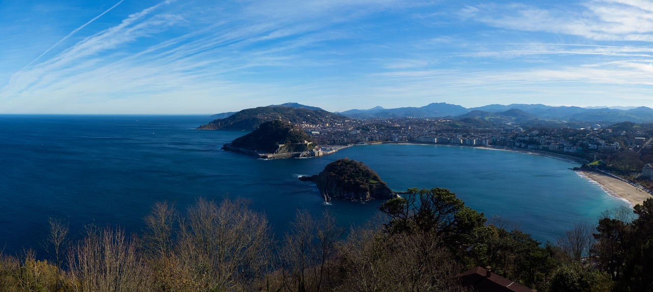 san sebastian bay beach free photo