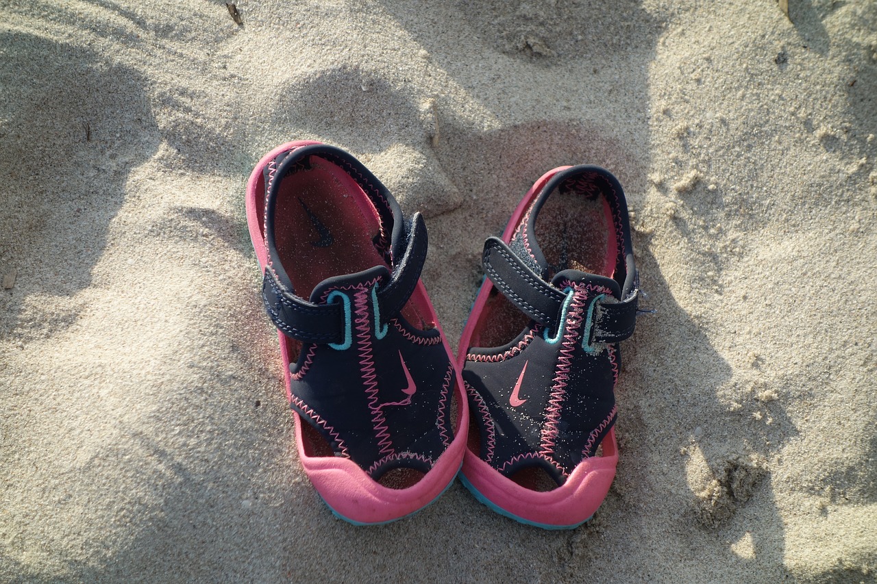 sand beach child's shoe free photo