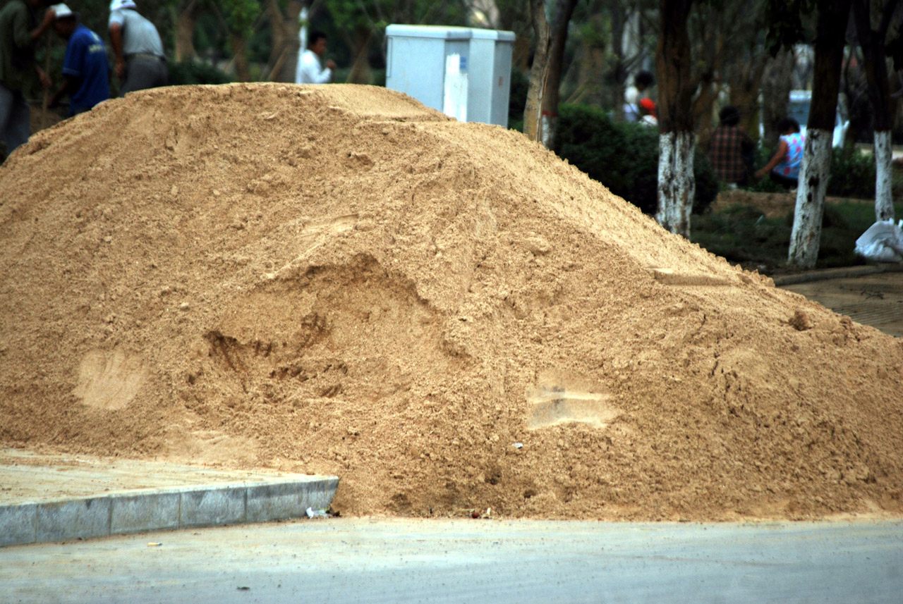 sand pile construction free photo