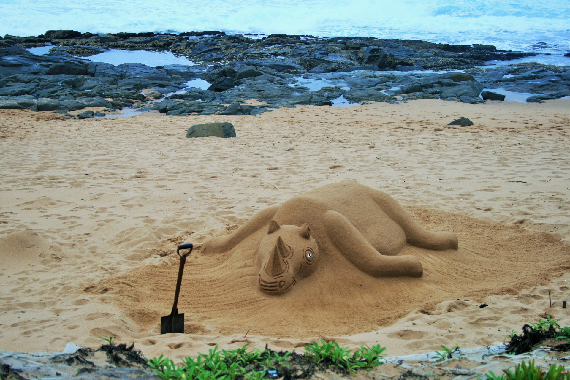 beach sand sculpture free photo