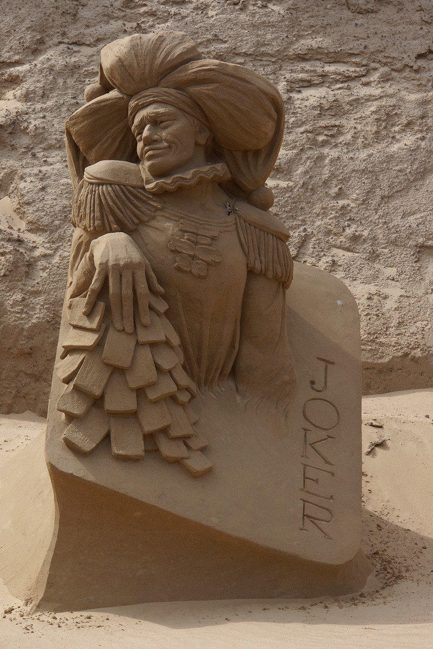 sandcastle sand sculpture joker free photo