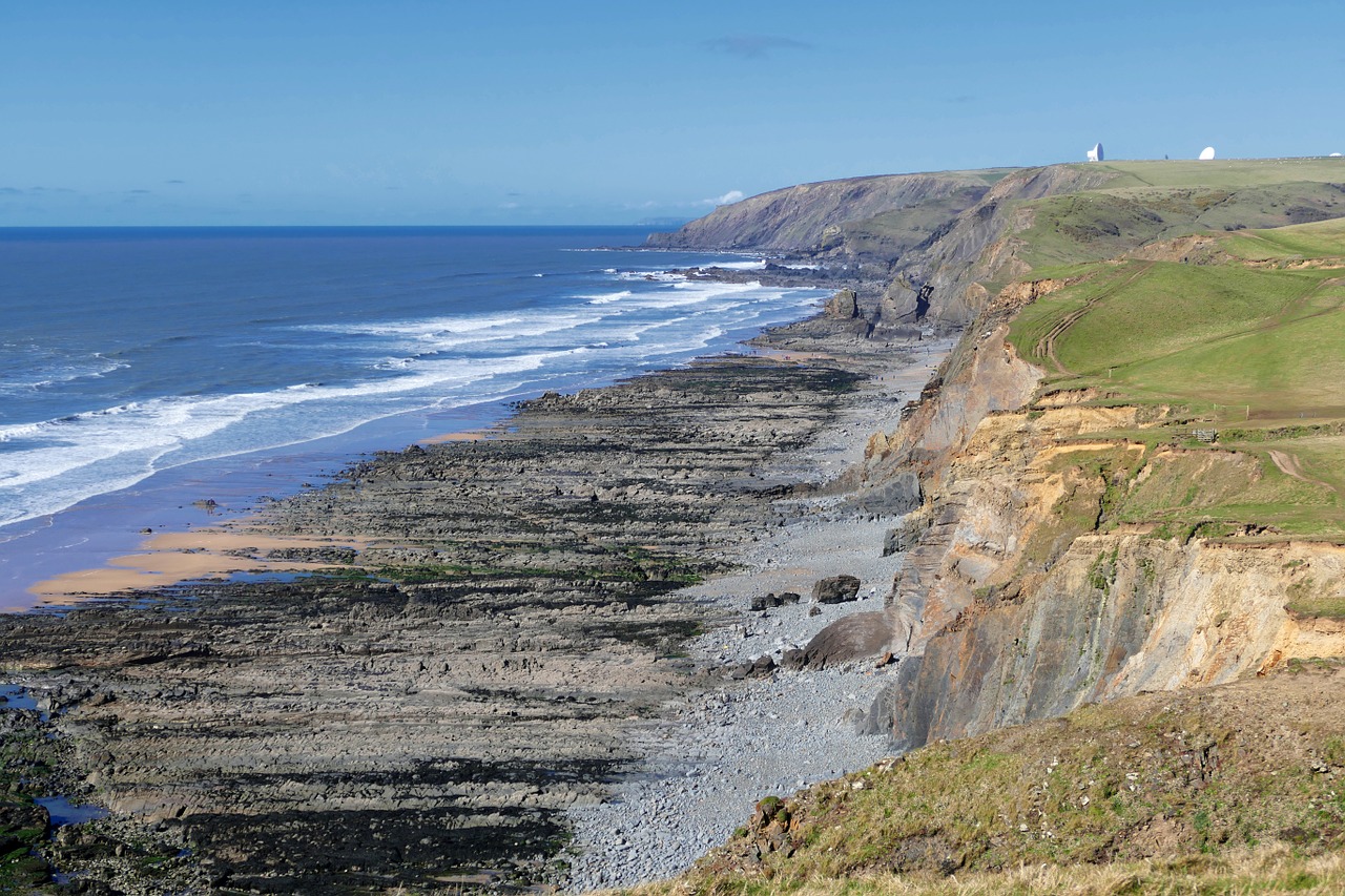 sandymouth beach cornwall england free photo