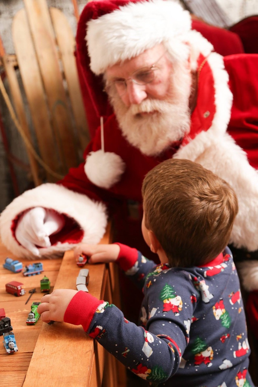 santa christmas boy free photo