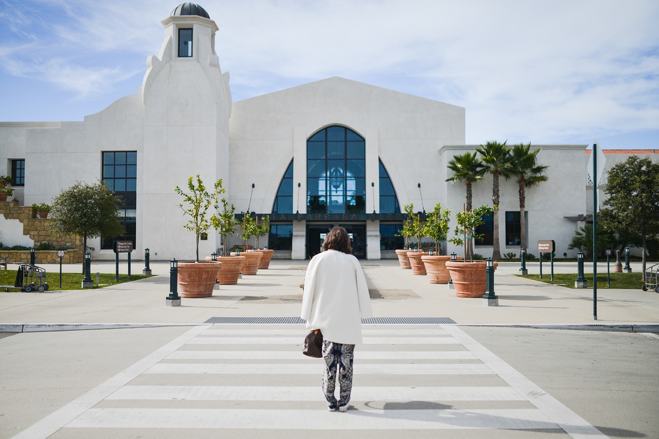 santa barbara airport woman free photo