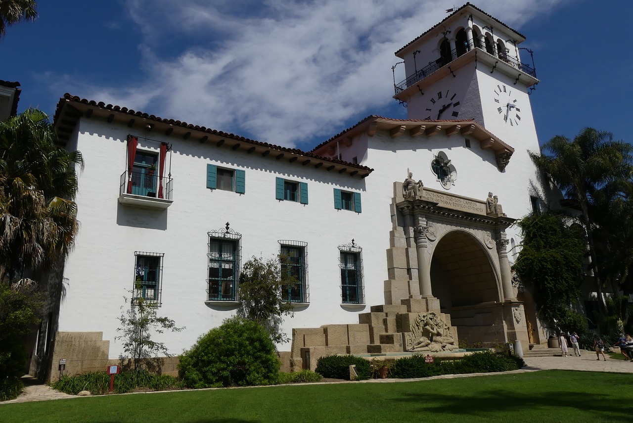 santa barbara the palace of justice usa free photo