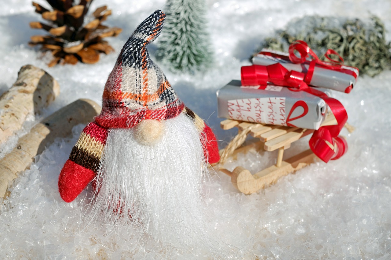 santa claus christmas motif figure free photo