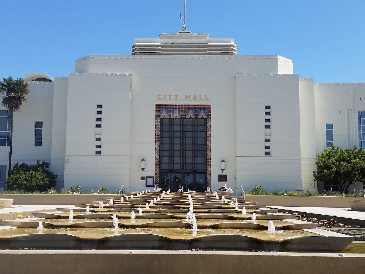 santa monica city hall california free photo