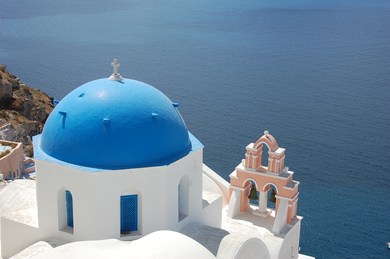 santorini blue sea free photo