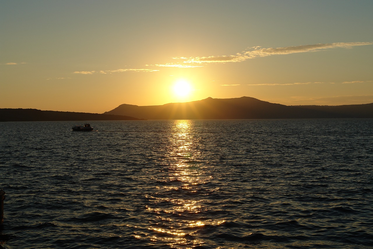 santorini sunset greece free photo