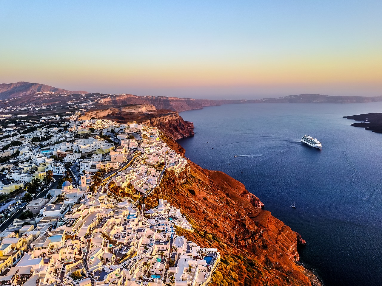 santorini  greece  island free photo