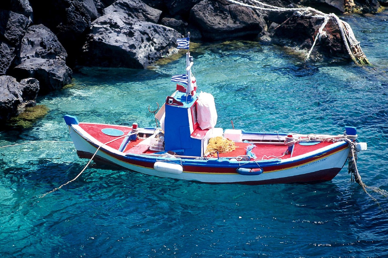 santorini boat island free photo