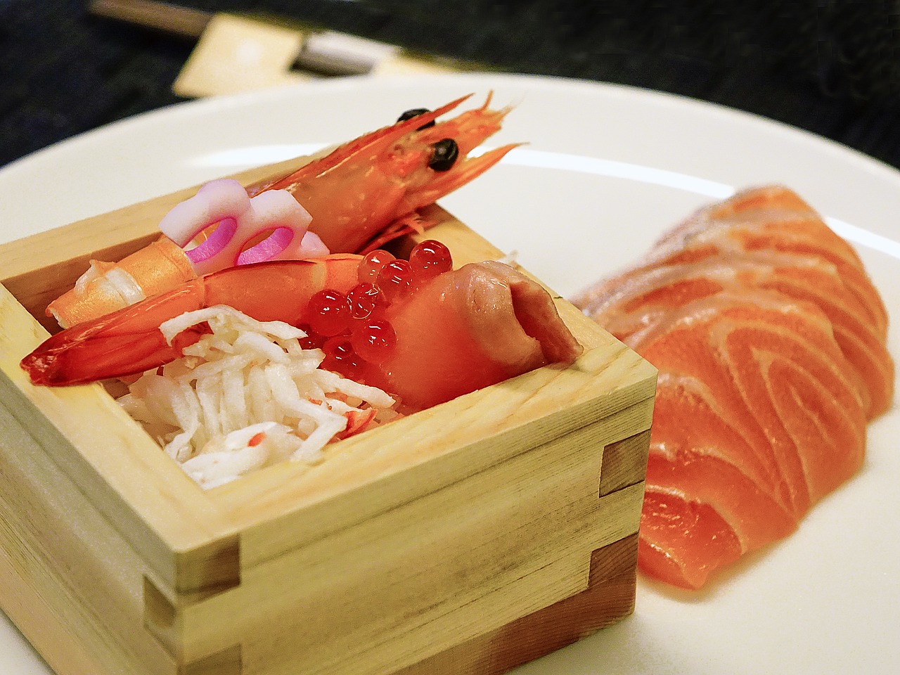 sashimi salmon fish ikura free photo