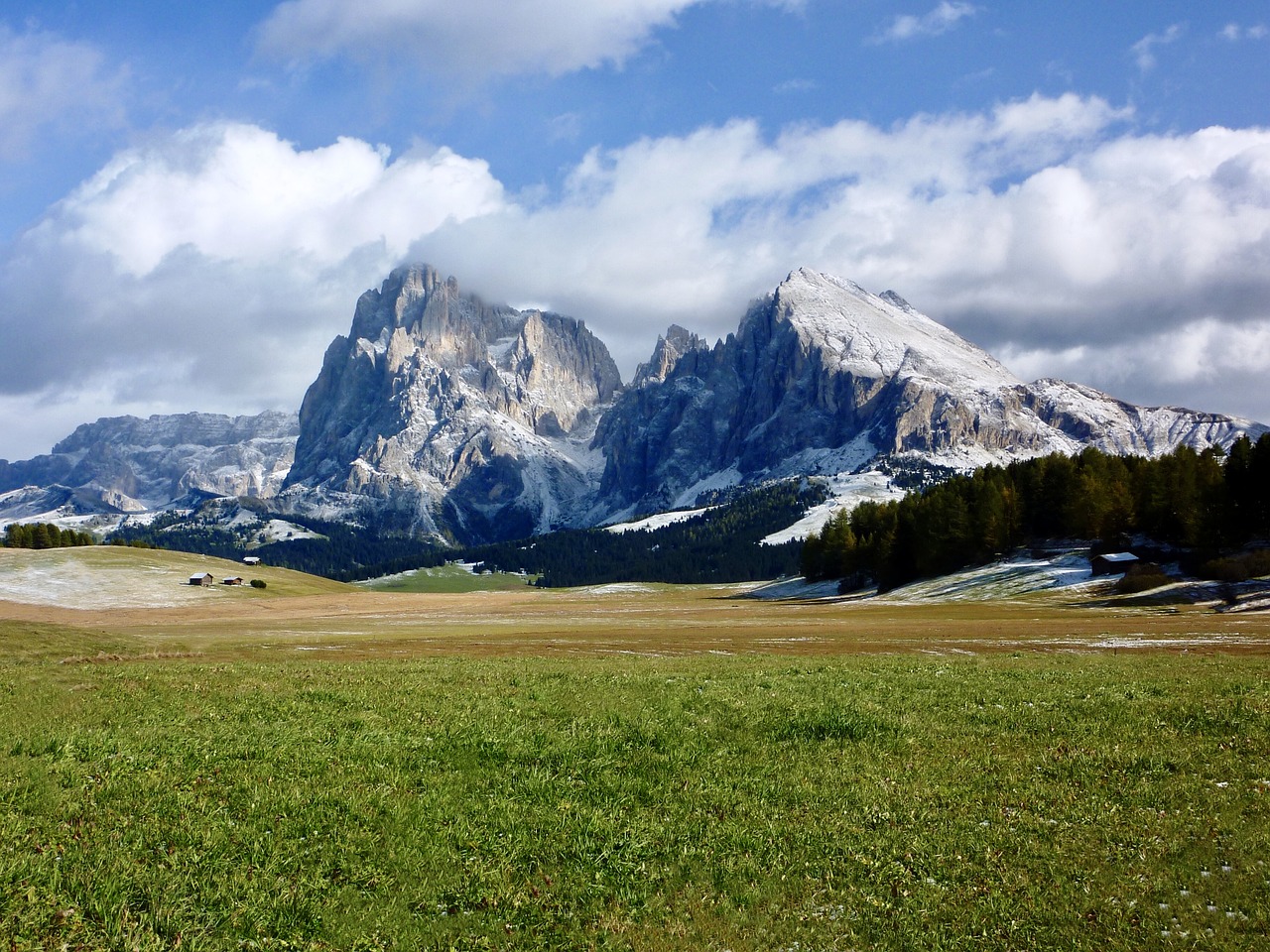 sassolungo  plattkofel  trenker free photo