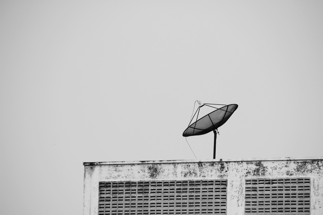 satellite communication radio free photo
