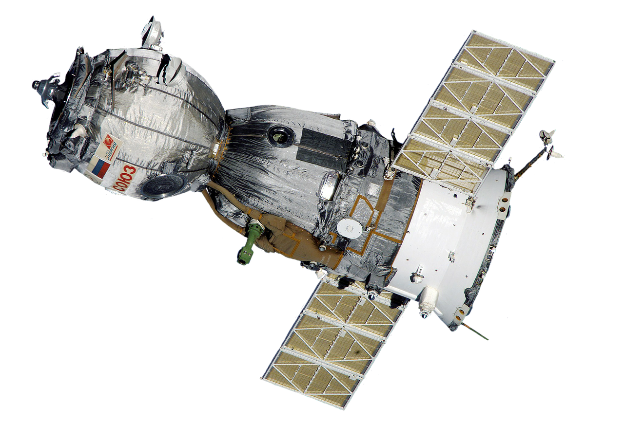 satellite soyuz spaceship free photo