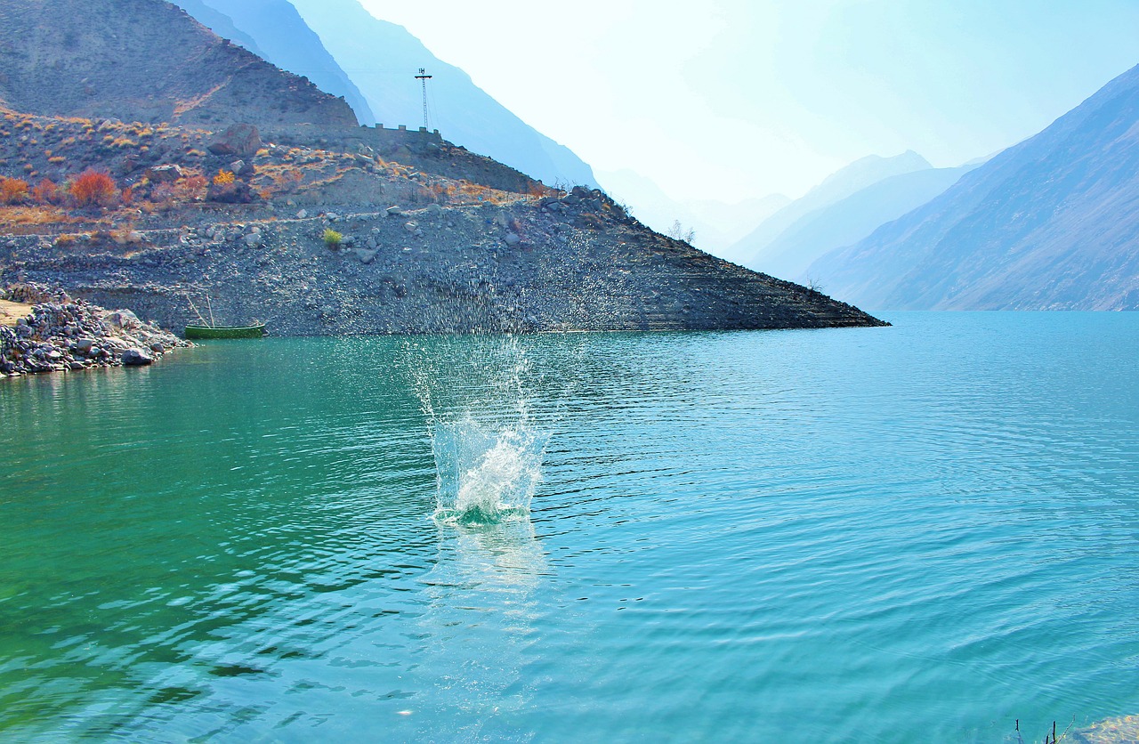 satpara lake pakistan skardu free photo